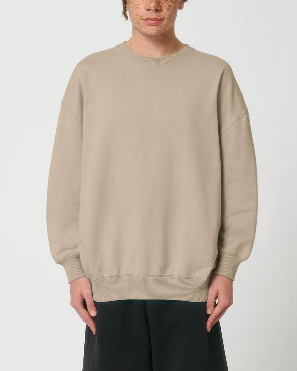 dickes-oversized-sweatshirt-bio-baumwolle_desert-dust03