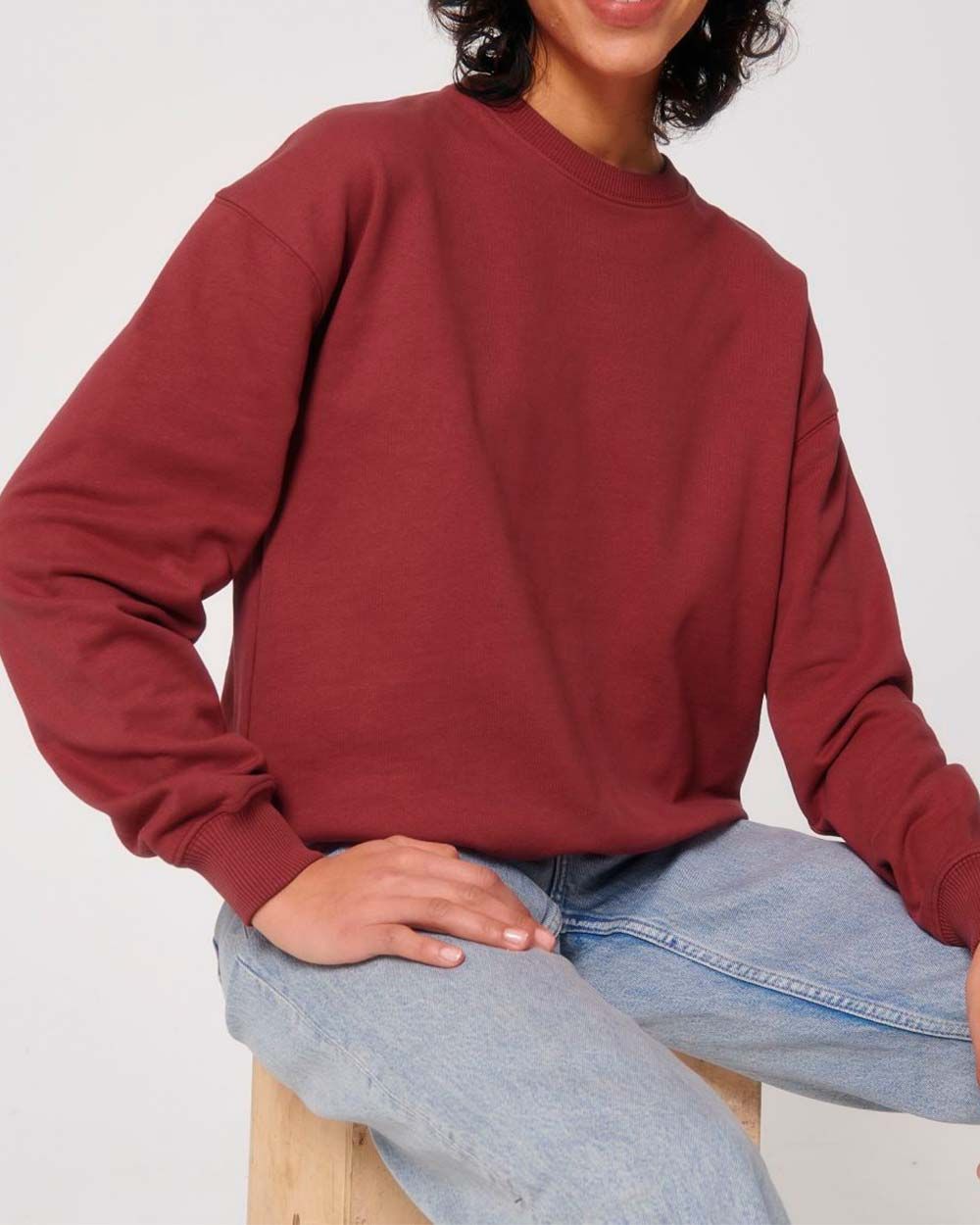 dickes-oversized-sweatshirt-bio-baumwolle_red-earth04