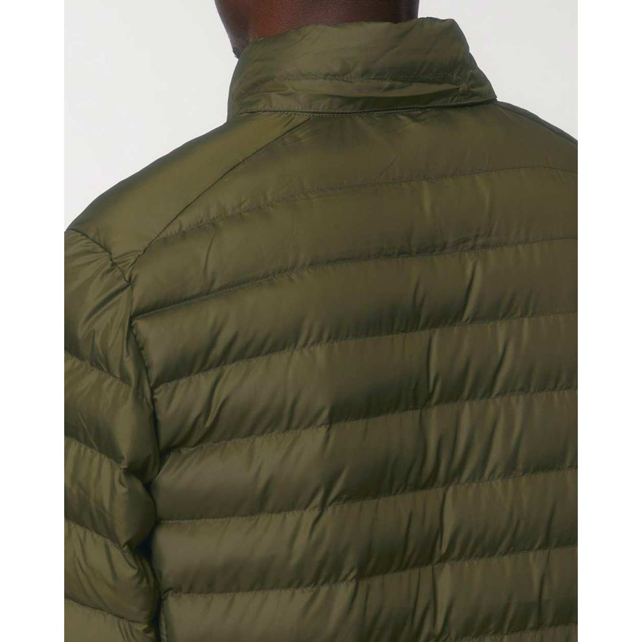nachhaltige-herren-steppjacke-recycelt_british_khaki_06