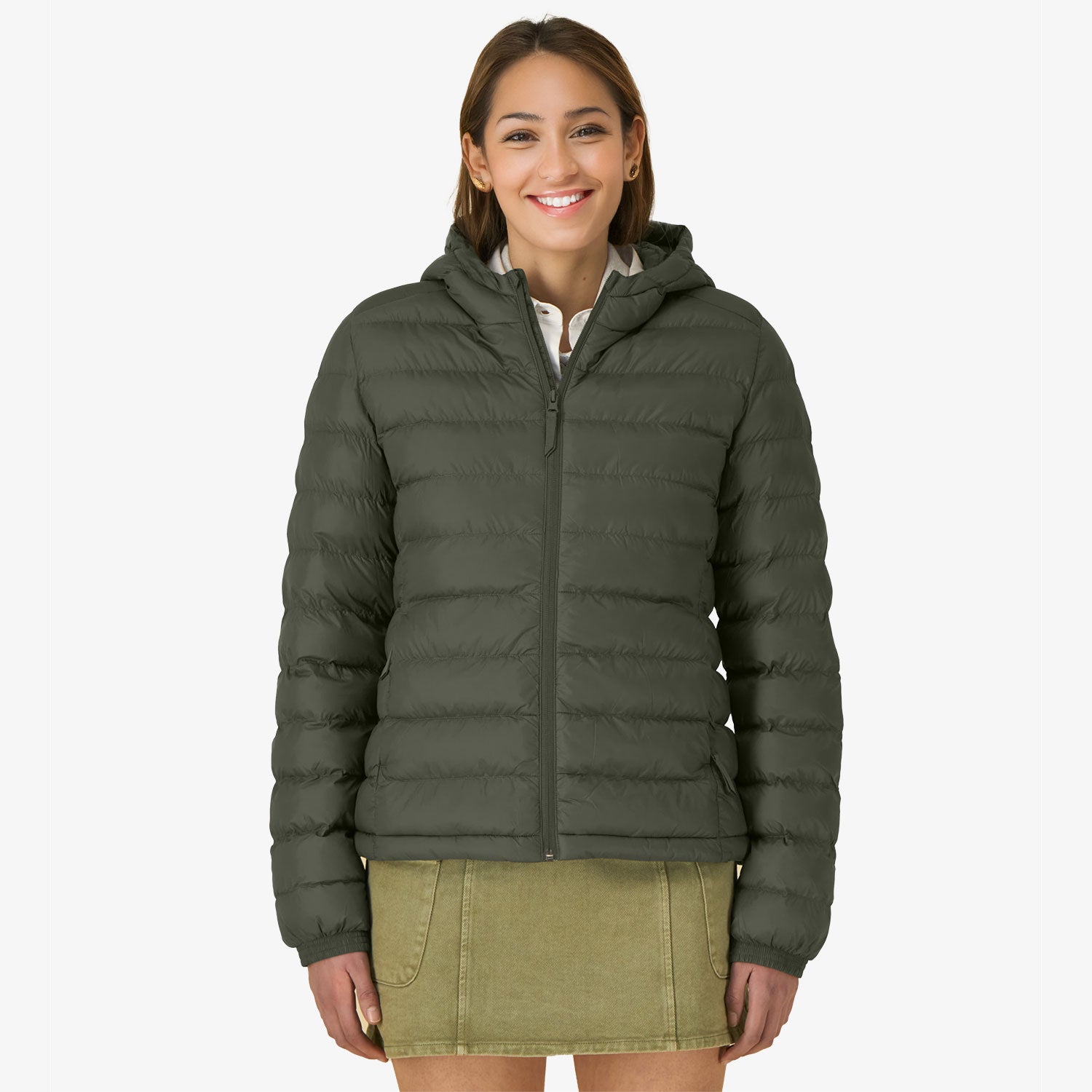 Wattierte Damen-Jacke mit Kaptze– leicht, stylisch & nachhaltig