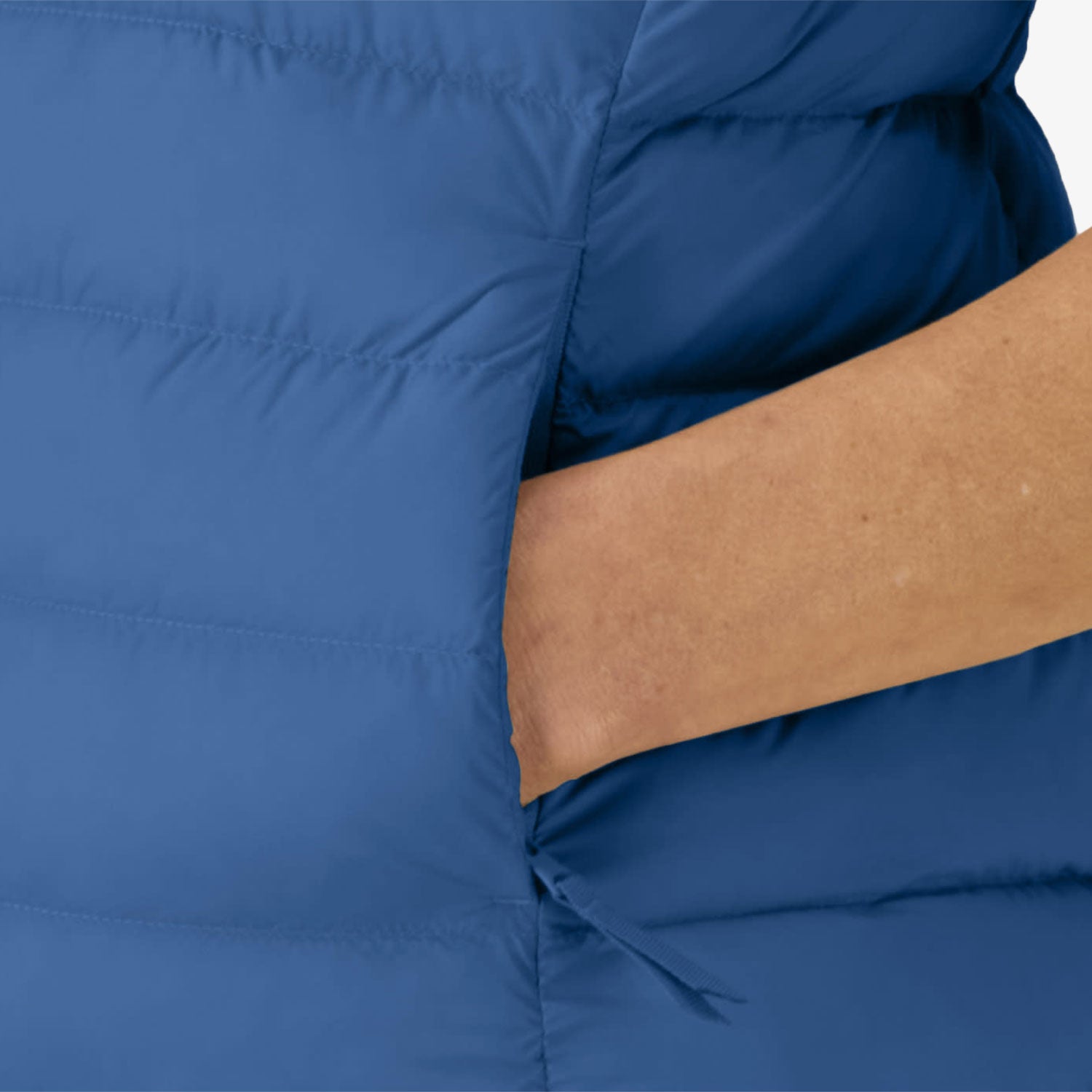Fitted Damen Weste aus Recycling-Nylon