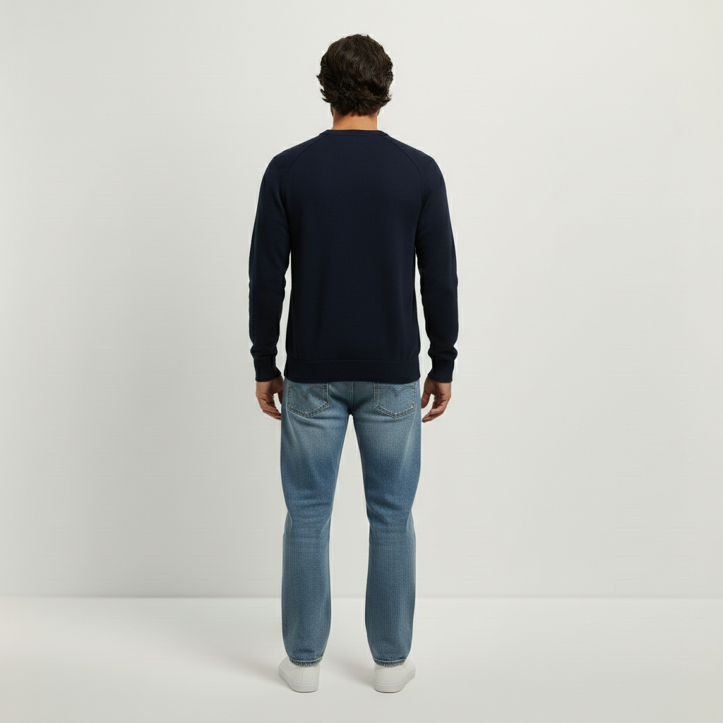 Herrenpullover mit V-Ausschnitt