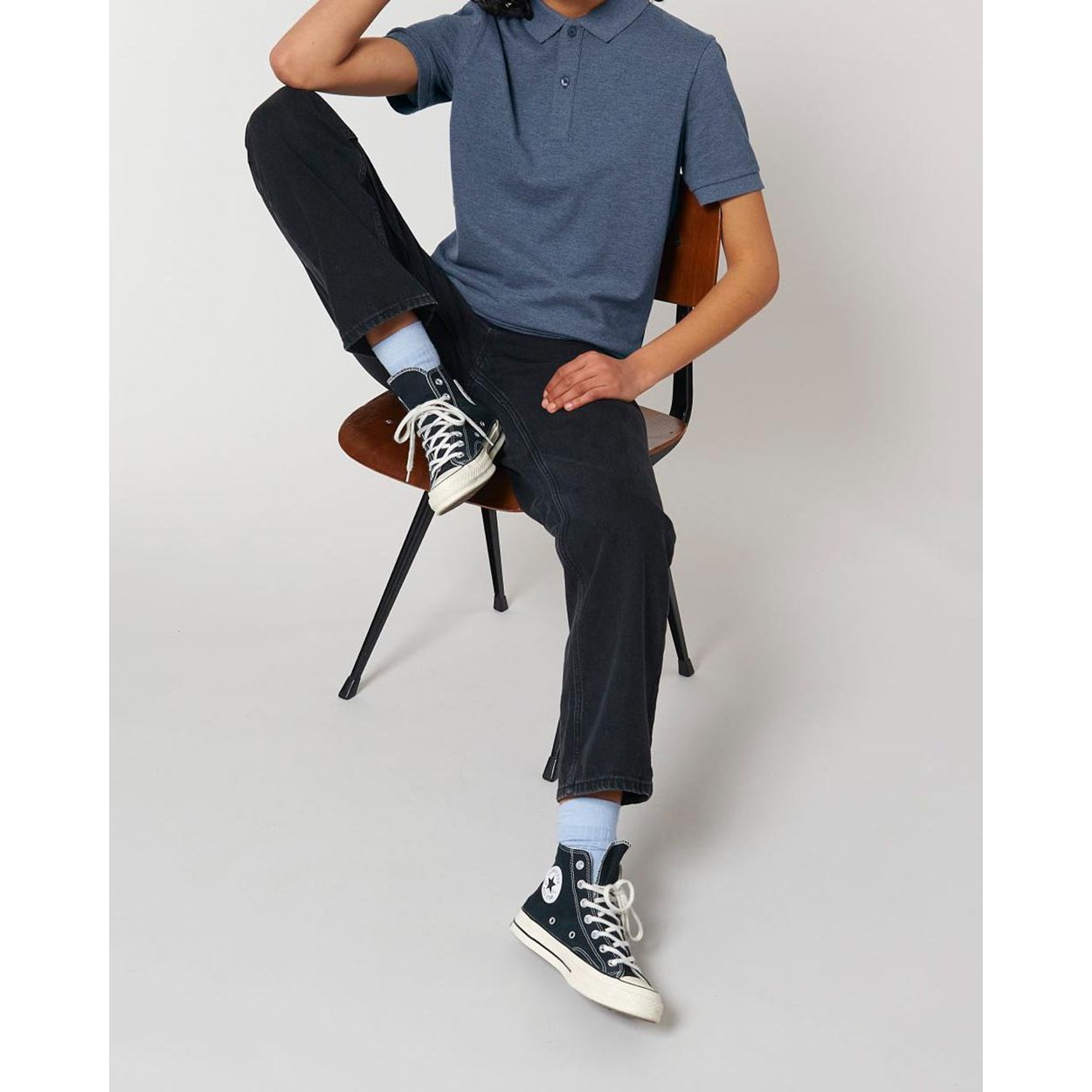 bio-poloshirt-unisex_Dark-Heather-Blue_02Gop2gkKfgAEx9