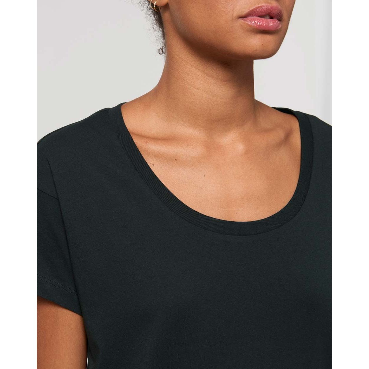 bio-t-shirt-damen-green-fashion-bio-baumwolle_Black_3