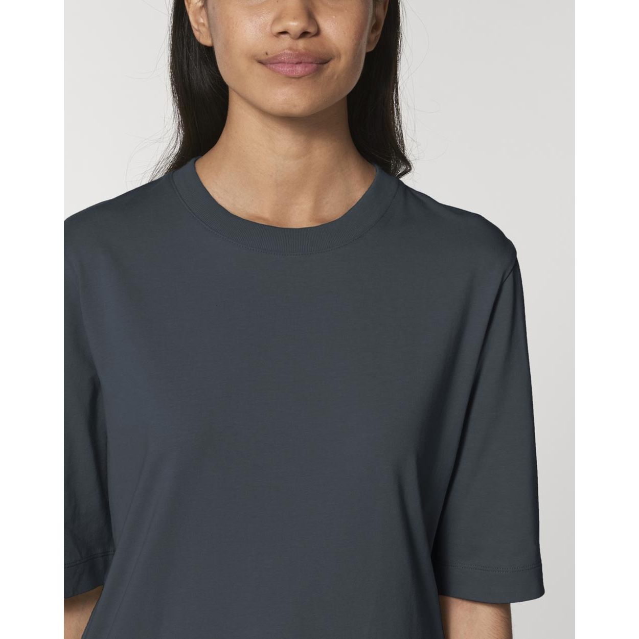 damen-boxy-shirt-schwere-bio-baumwolle_India_Ink_Grey_3
