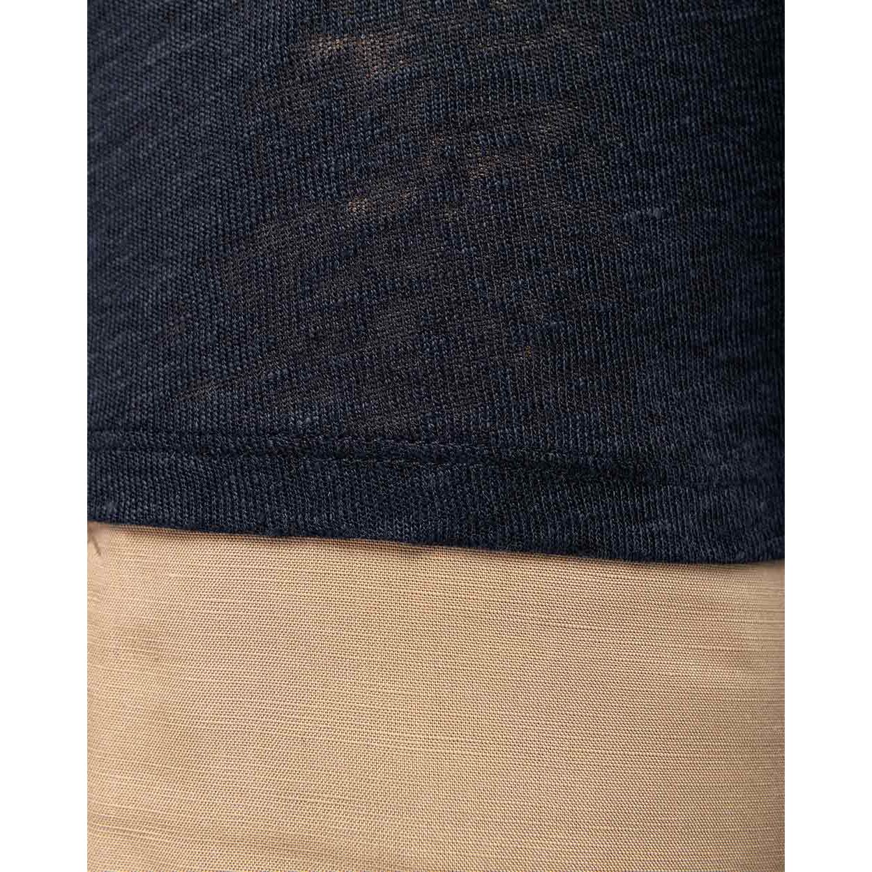 damen-leinen-t-shirt-v-ausschnitt-blau_06