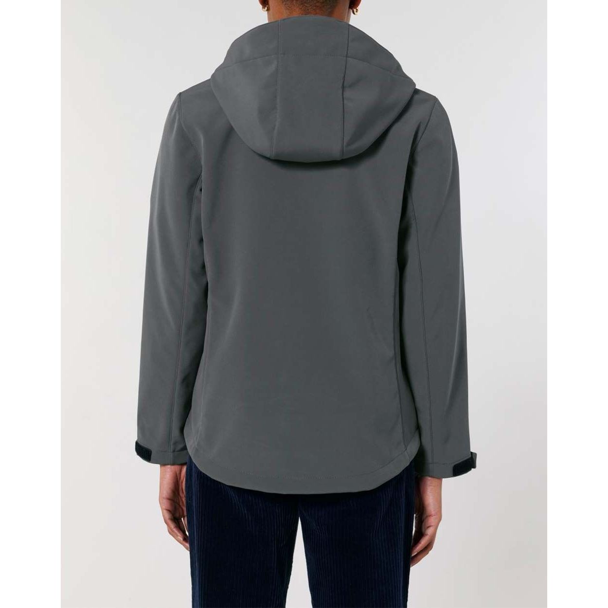 damen-softshell-kapuzenjacke-recycelt-anthrazit_07