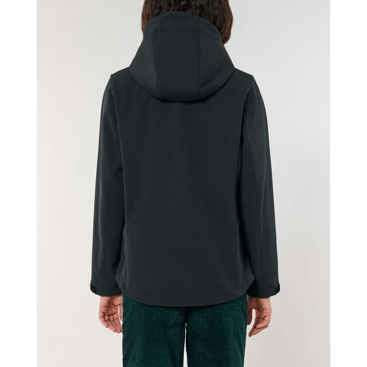 damen-softshell-kapuzenjacke-recycelt-black_07
