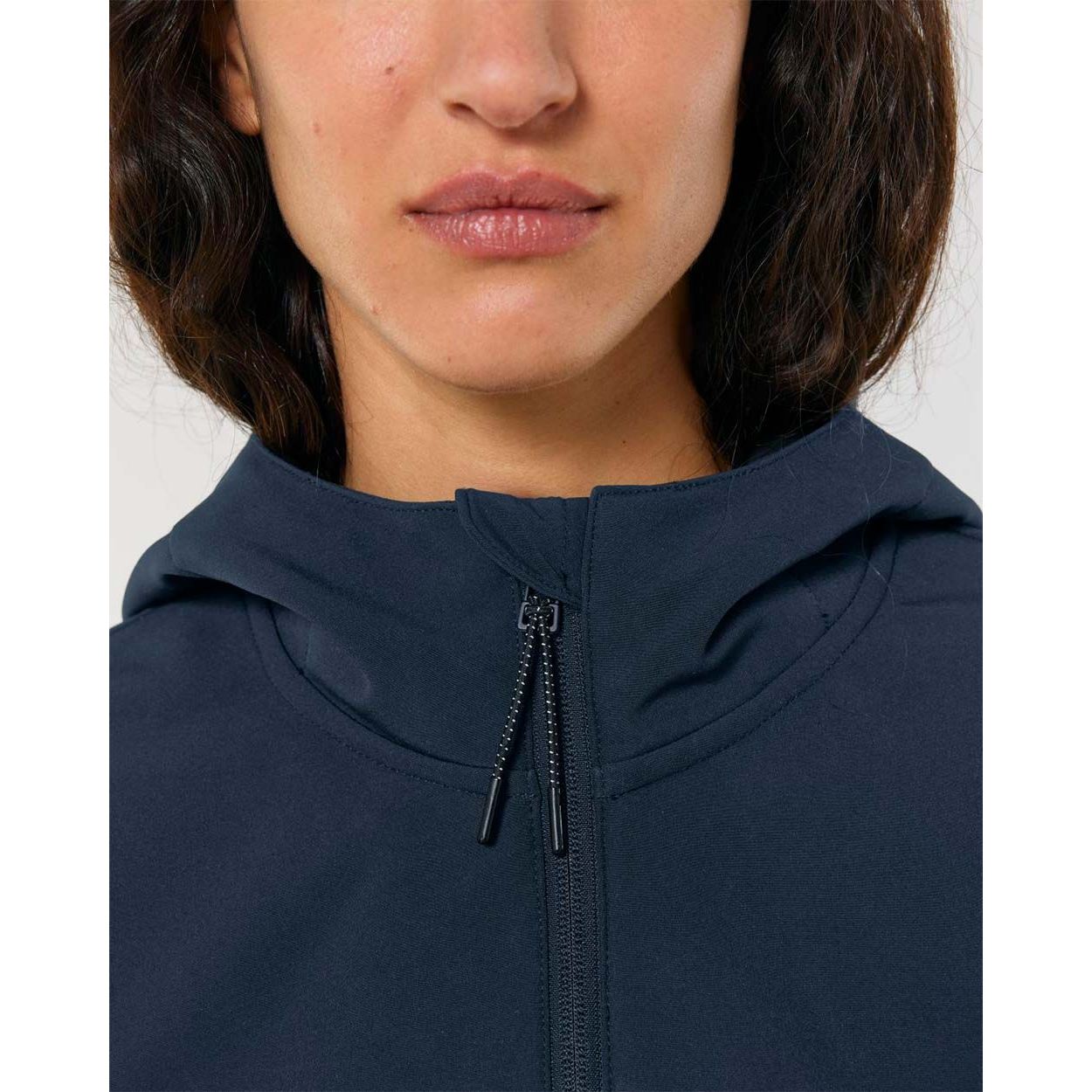 damen-softshell-kapuzenjacke-recycelt-navy_08