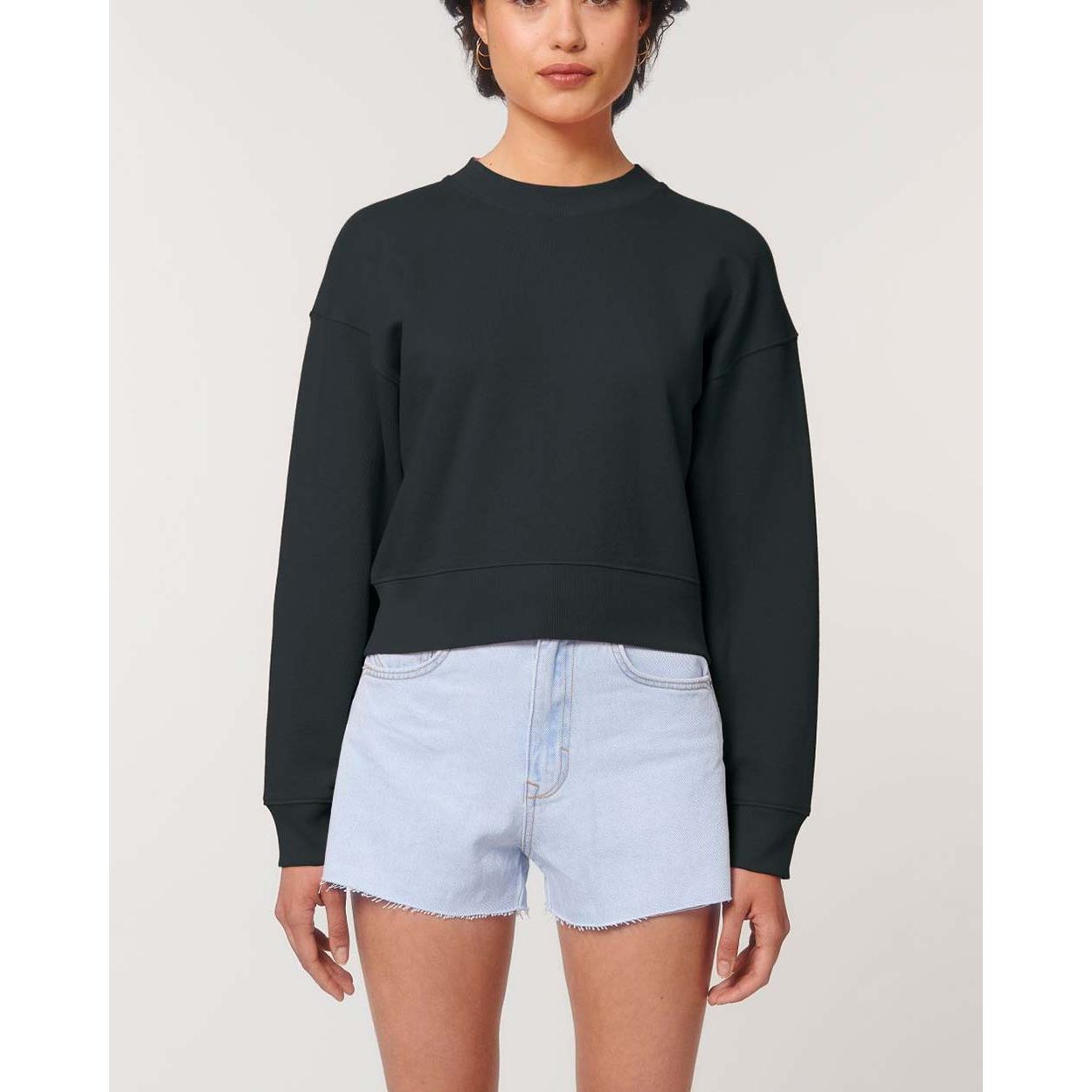 damen_sweatshirt_eco_fashion_nachhaltig_black_01