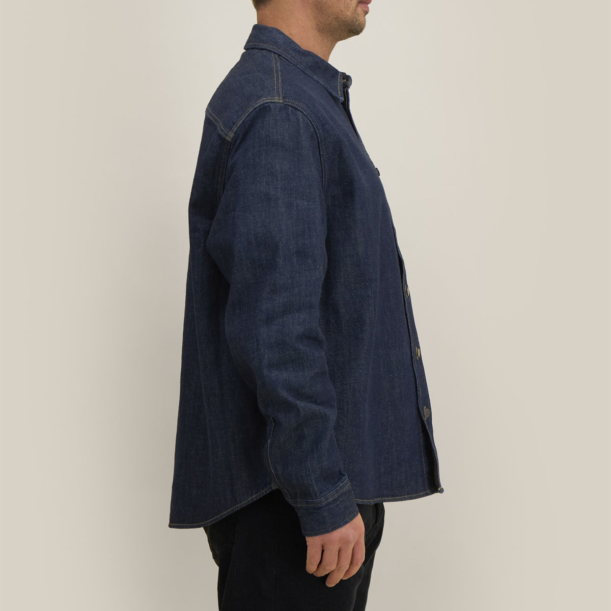 Denim Overshirt Rinse Wash – Seitenansicht rechts