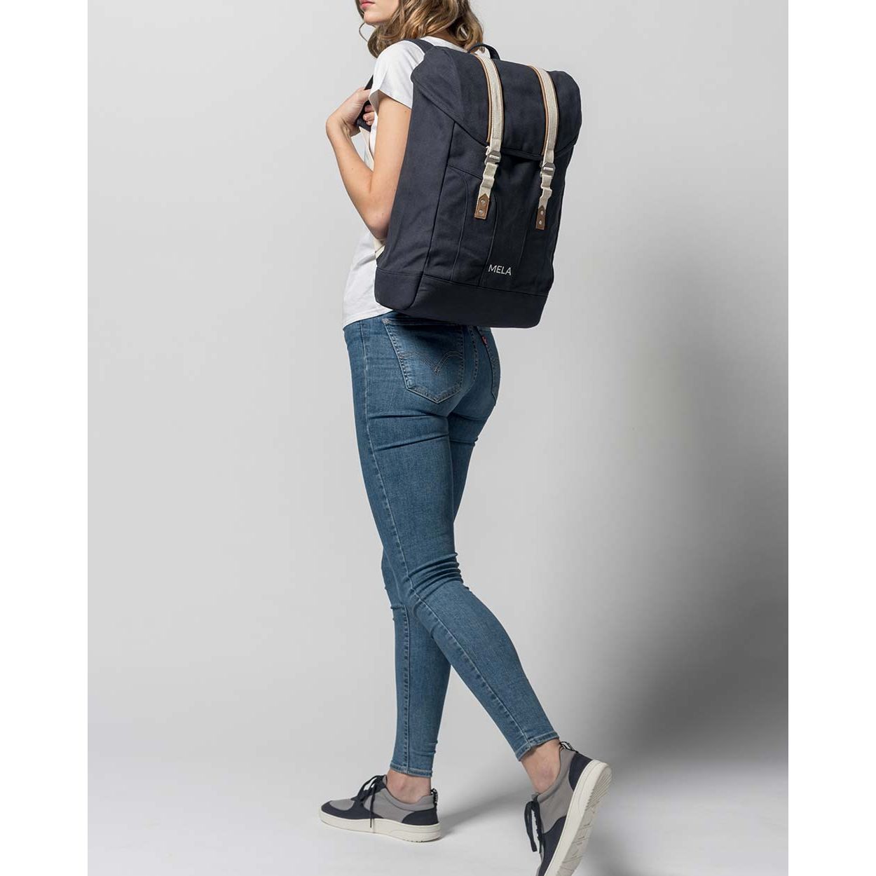 melawear-rucksack-melaV-fairtrade-bio-baumwolle_navy_9