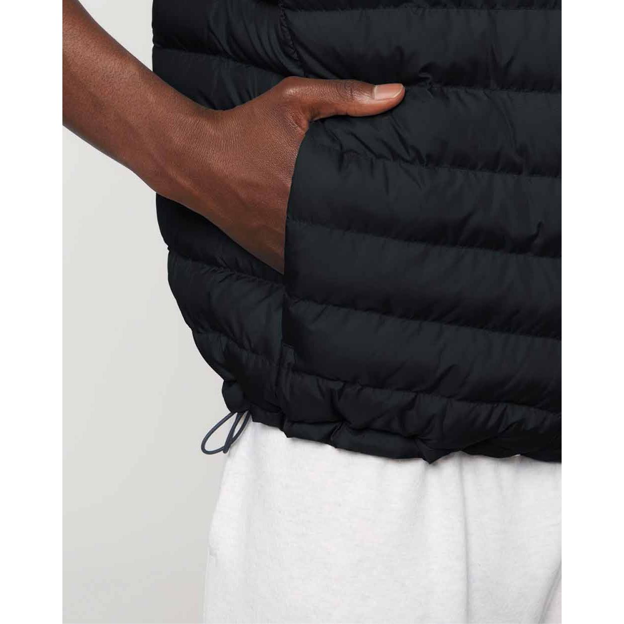 nachhaltige-herrenweste-recycelt_black_04