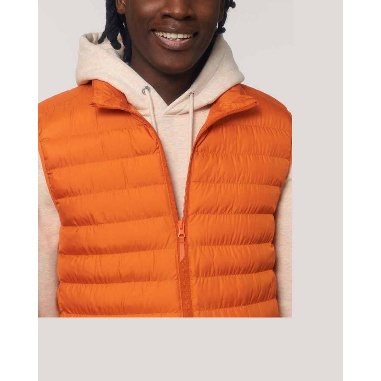 nachhaltige-herrenweste-recycelt_flame_orange_05
