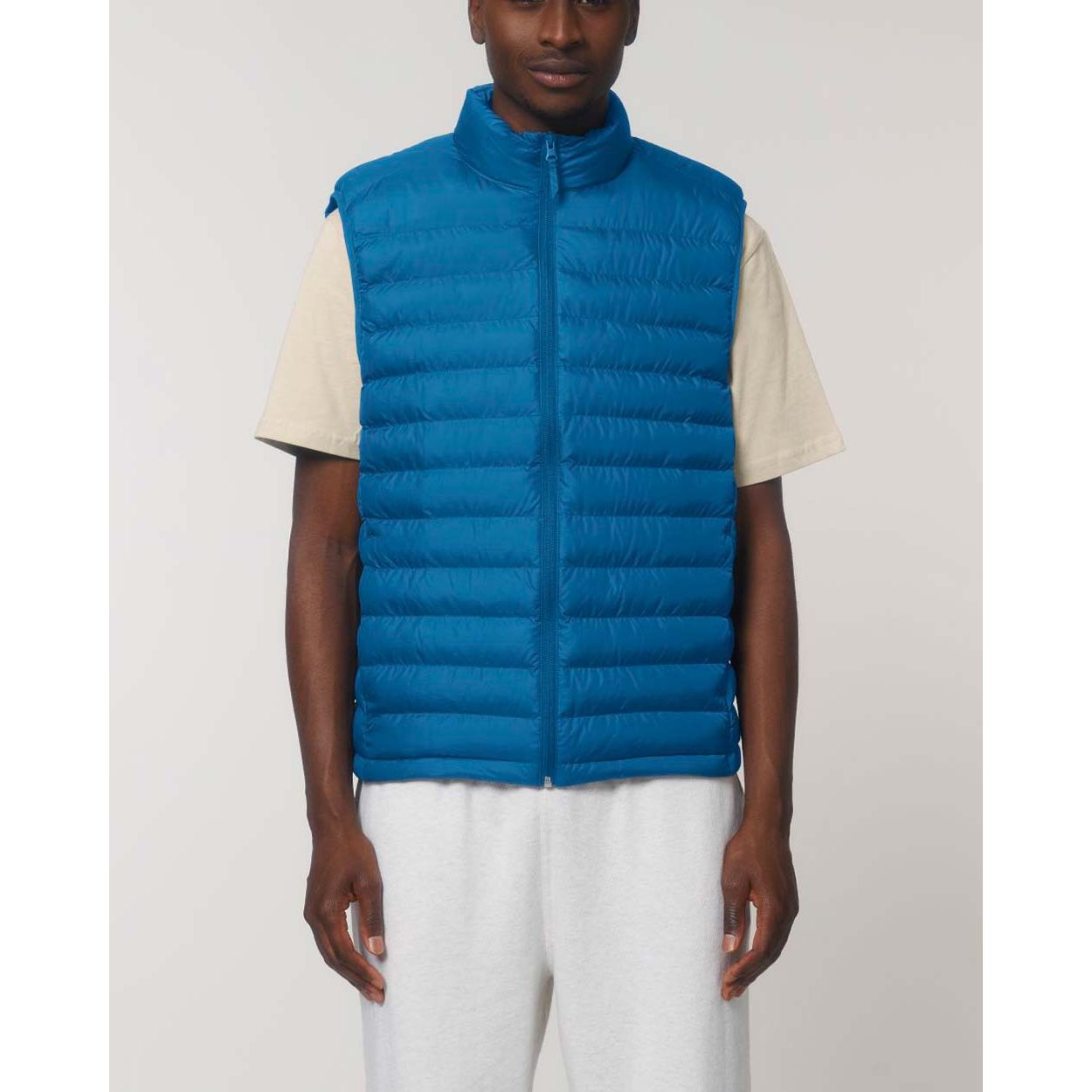 nachhaltige-herrenweste-recycelt_royal_blue_02