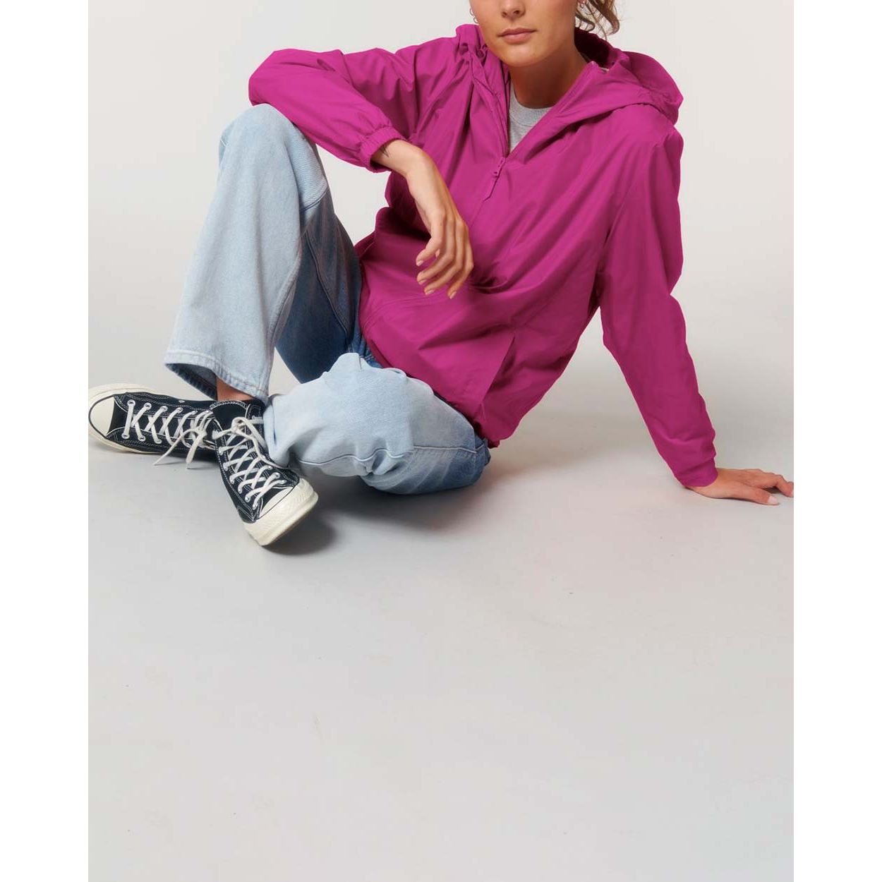 nachhaltige-regenjacke_recyceltes-pet_orchid_flower_01