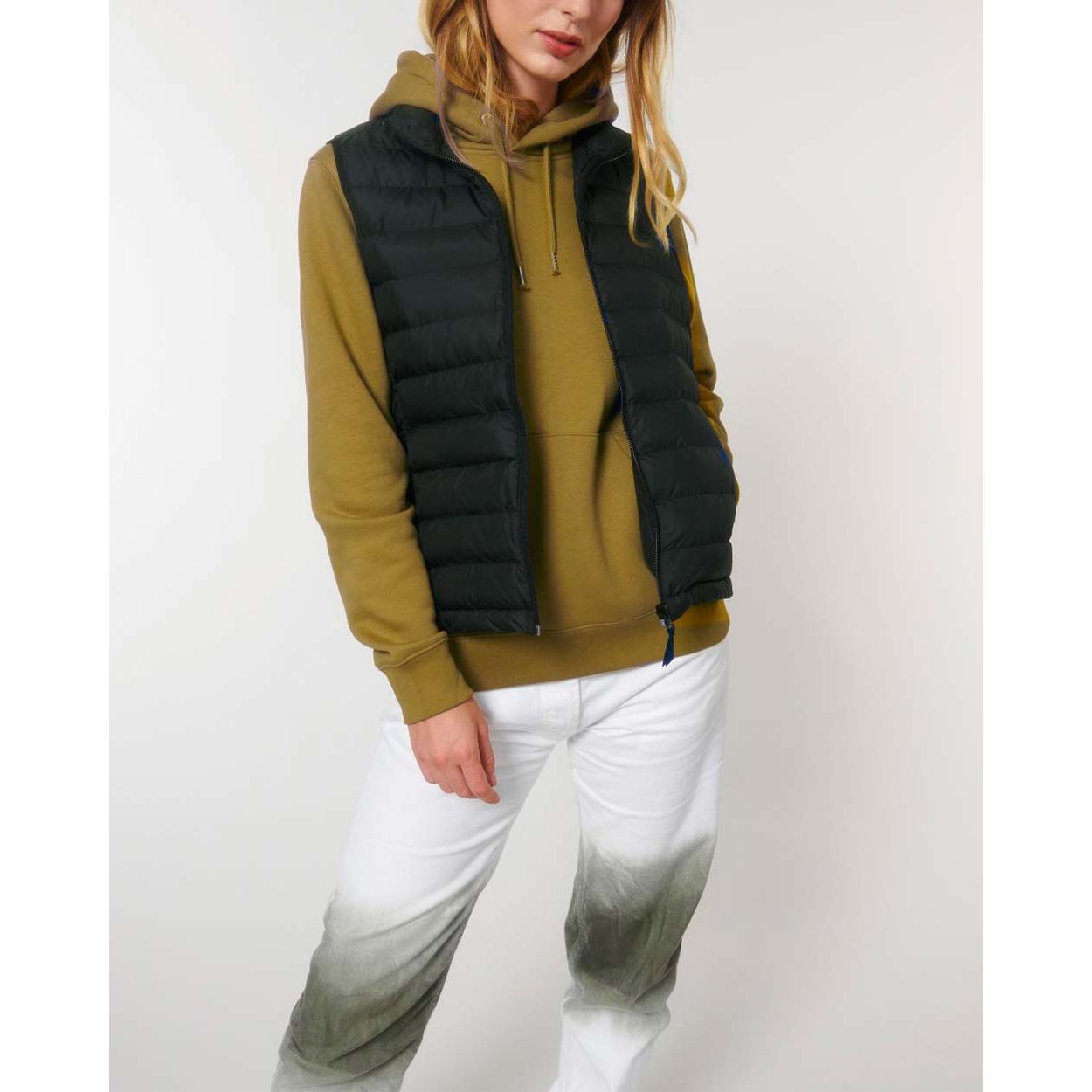 oeko-kleidung-regenjacke_reycecelt_blacki_01