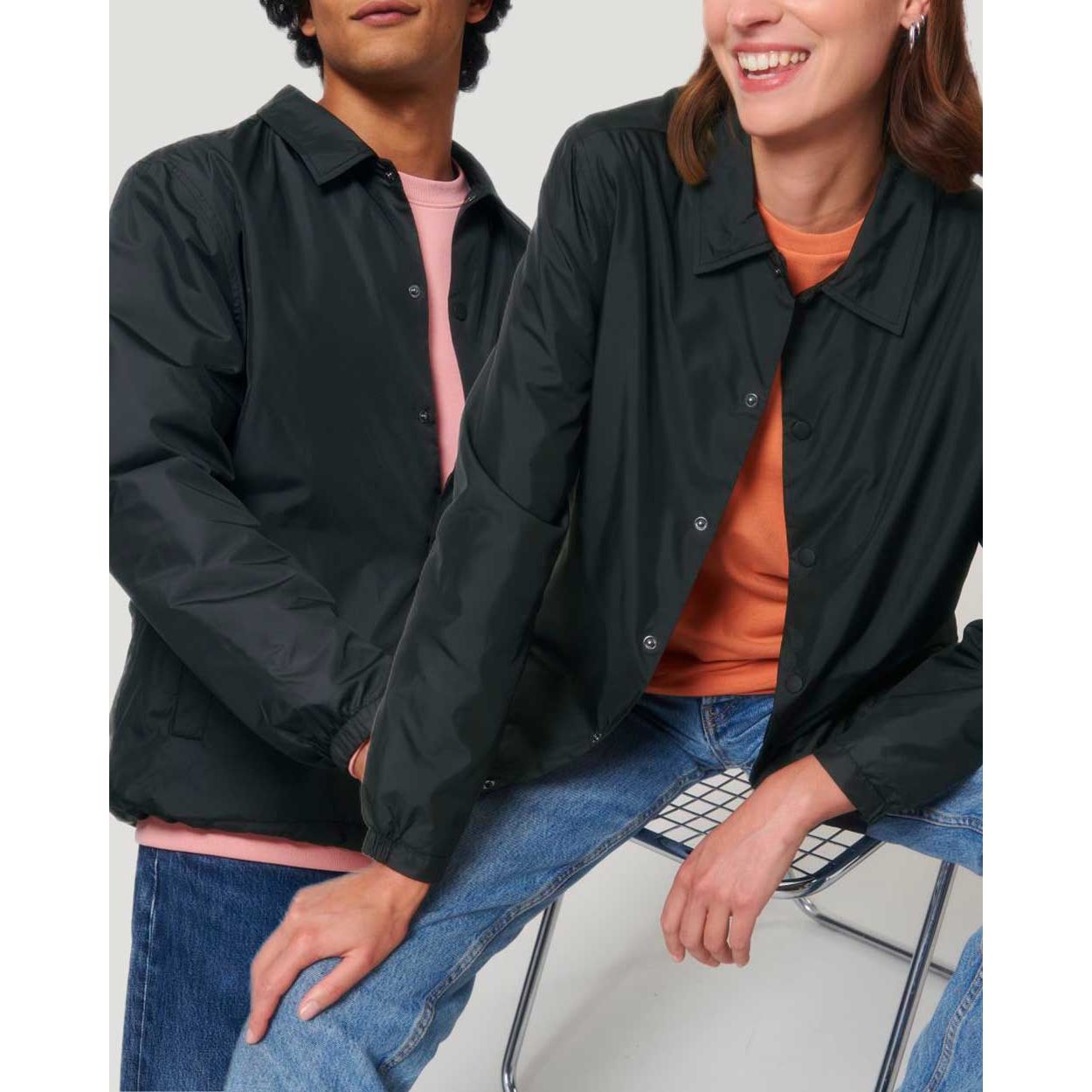 oeko-kleidung-regenjacke_rycecelt_black_01