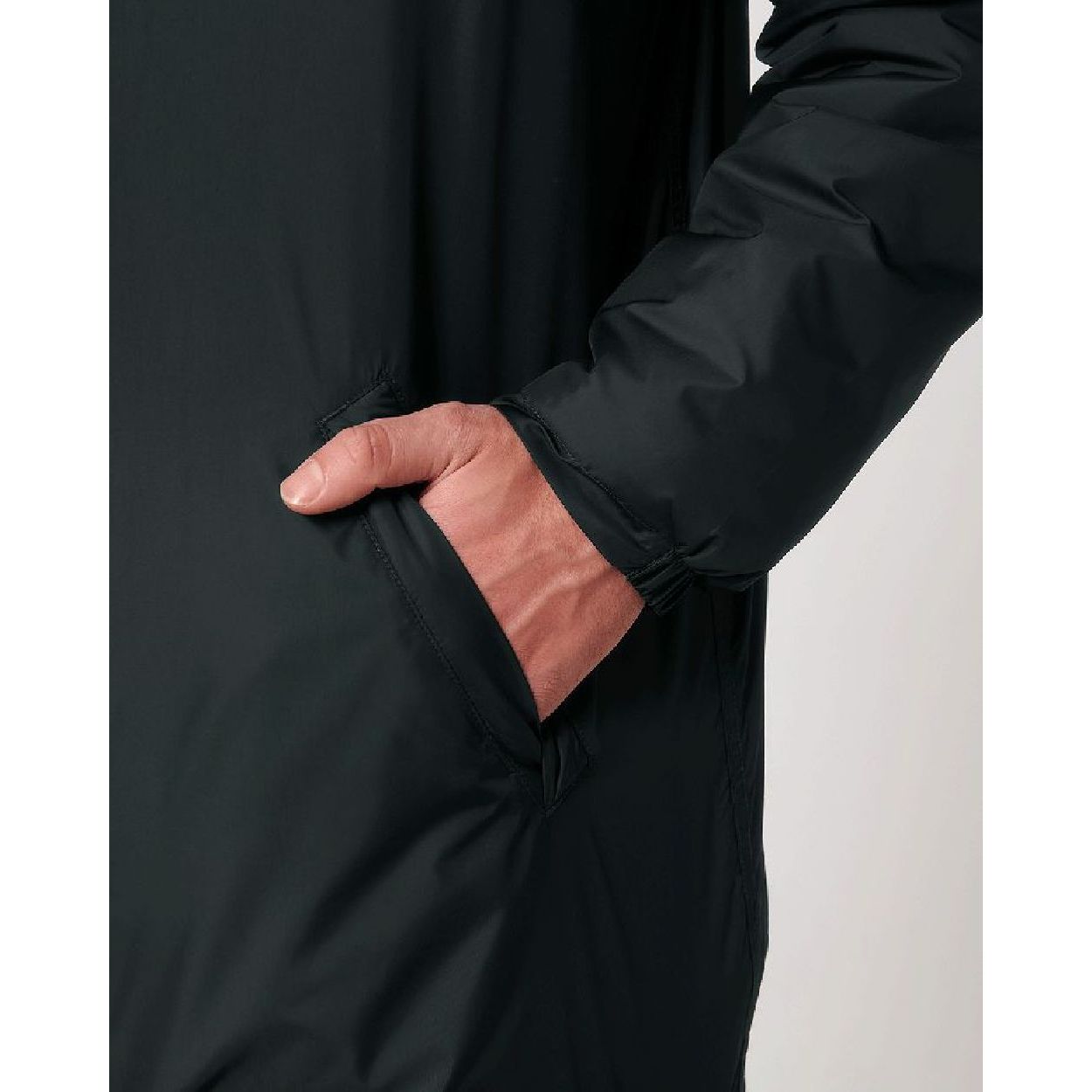 parka-nachhaltih-recycelt_black_05
