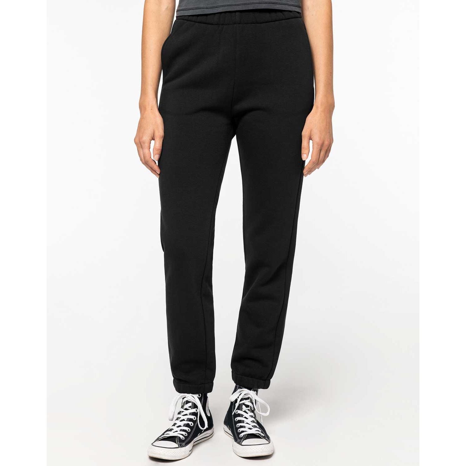 umweltbewusste-damen-jogginghose-bio-schwarz-01