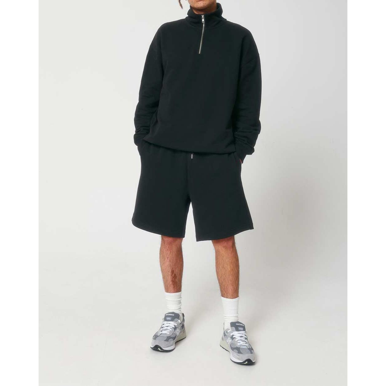 unisex-sweatshirt-oversized-mit-reissverschluss_black02