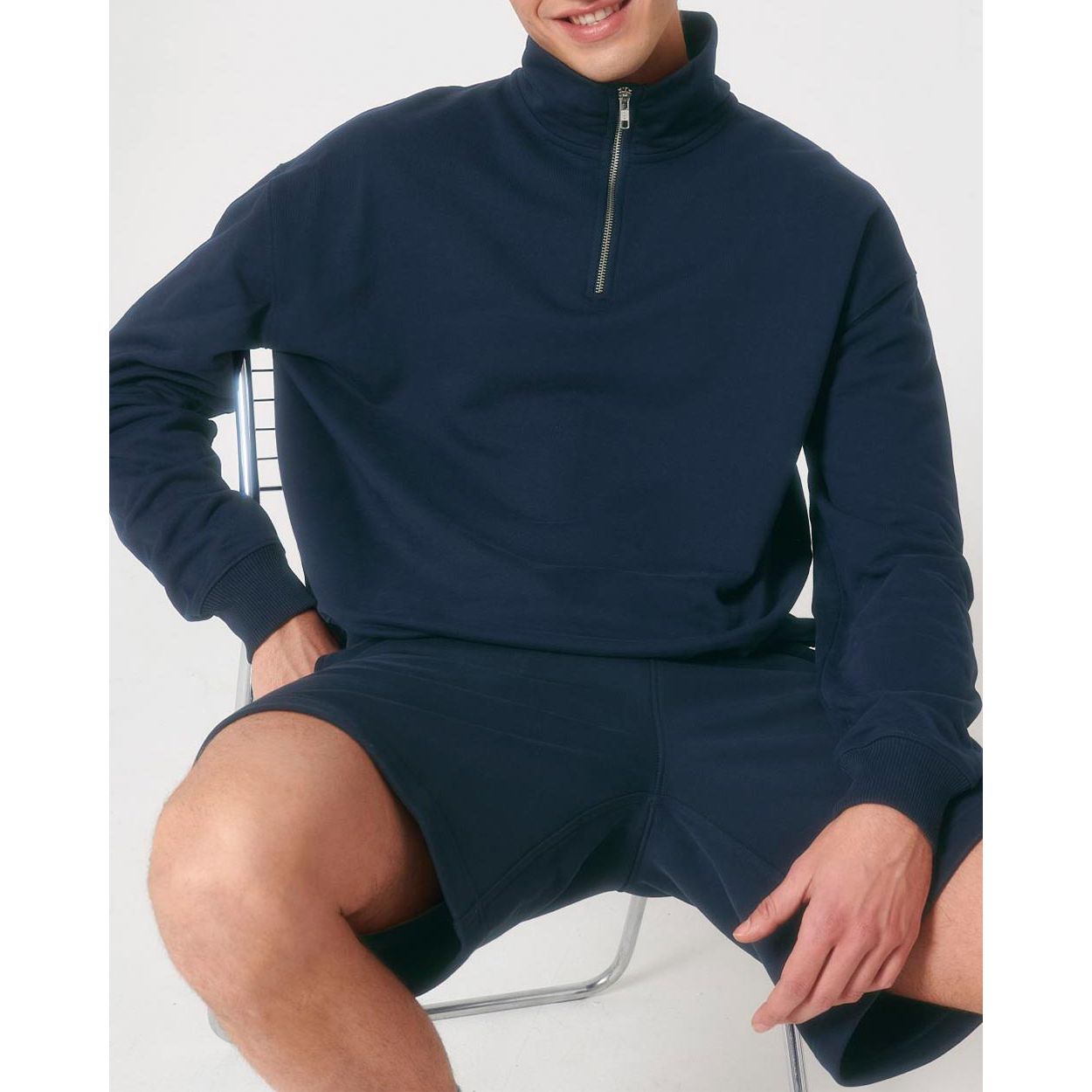 unisex-sweatshirt-oversized-mit-reissverschluss_navy02