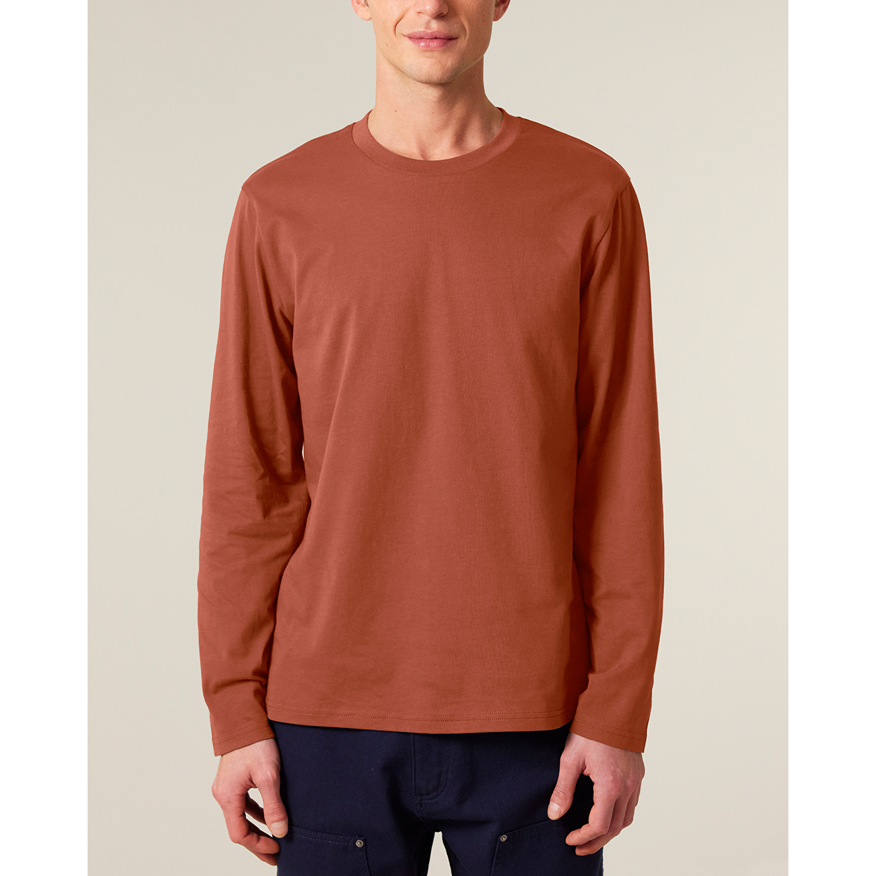 Unisex-Basic-Longsleeve-YTWOO-100-Bio-Baumwolle-Eco-Fair-Produziert-Nachhaltig-HB-STUDIO-FRONT