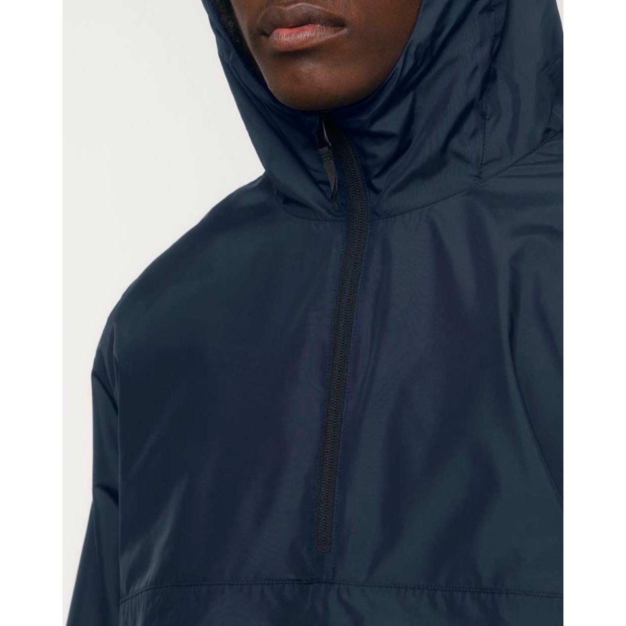 nachhaltige-ueberzieh-regenjacke-recycelt-navy_07