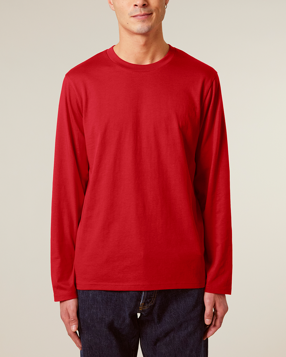 Unisex-Basic-Longsleeve-YTWOO-100-Bio-Baumwolle-Eco-Fair-Produziert-Nachhaltig-ROT-STUDIO-FRONT