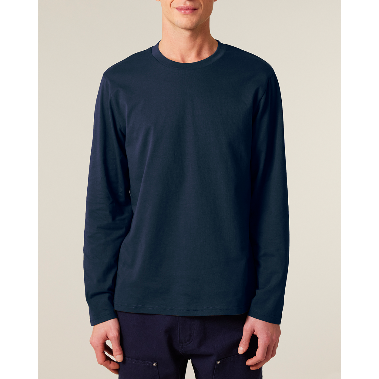 Unisex-Basic-Longsleeve-YTWOO-100-Bio-Baumwolle-Eco-Fair-Produziert-Nachhaltig-NAVY-STUDIO-FRONT