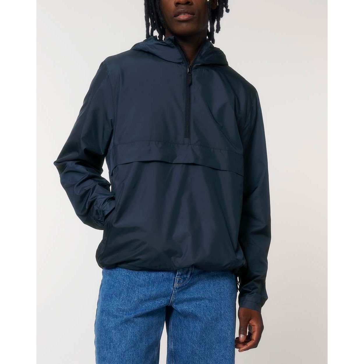 nachhaltige-ueberzieh-regenjacke-recycelt-navy_01