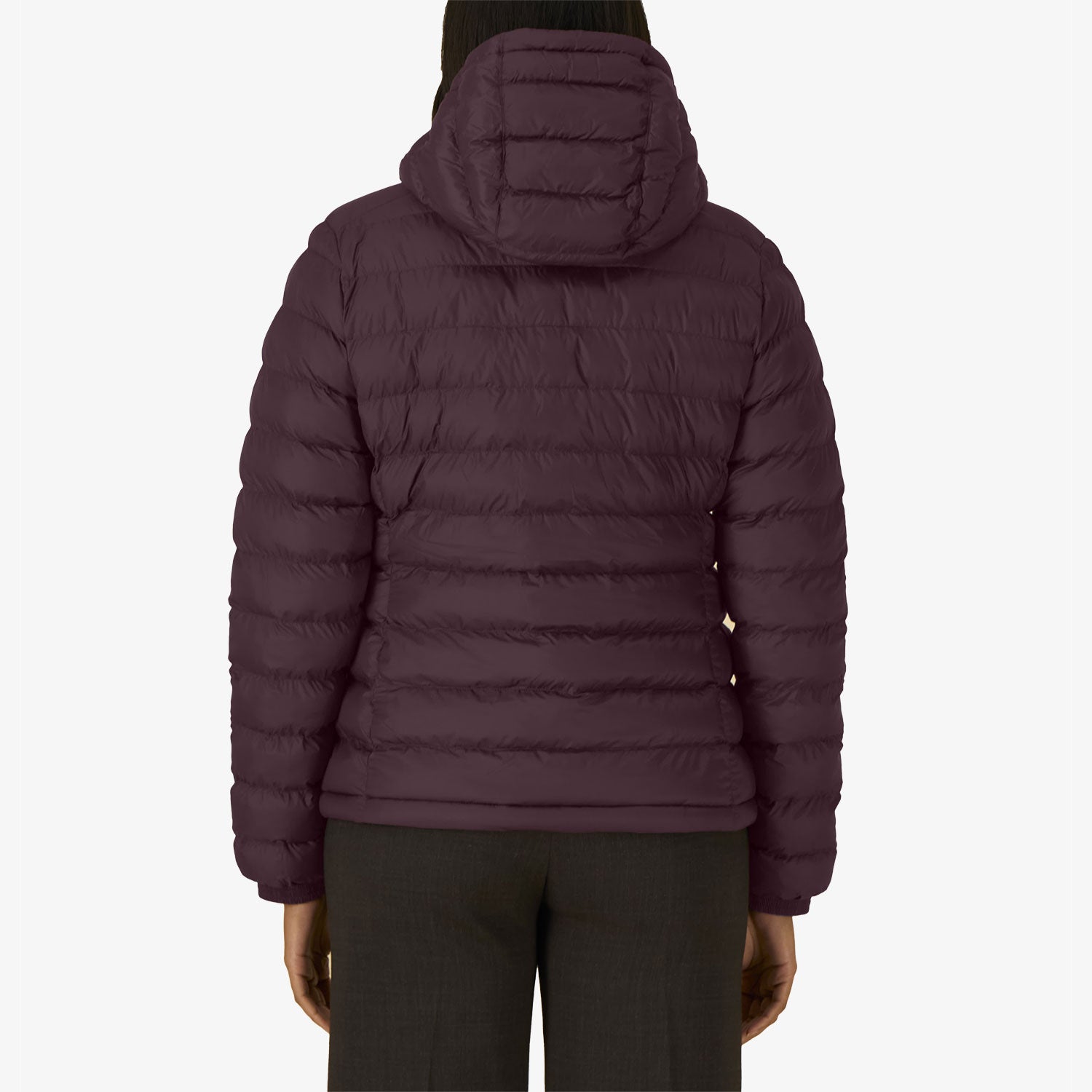 Leichte Damenjacke mit Kapuze – stylisch & nachhaltig