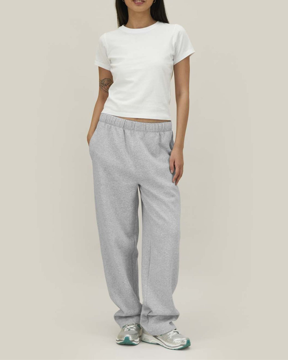 Unisex Jogginghose Heather Grey – Vorderansicht, Relaxed Fit