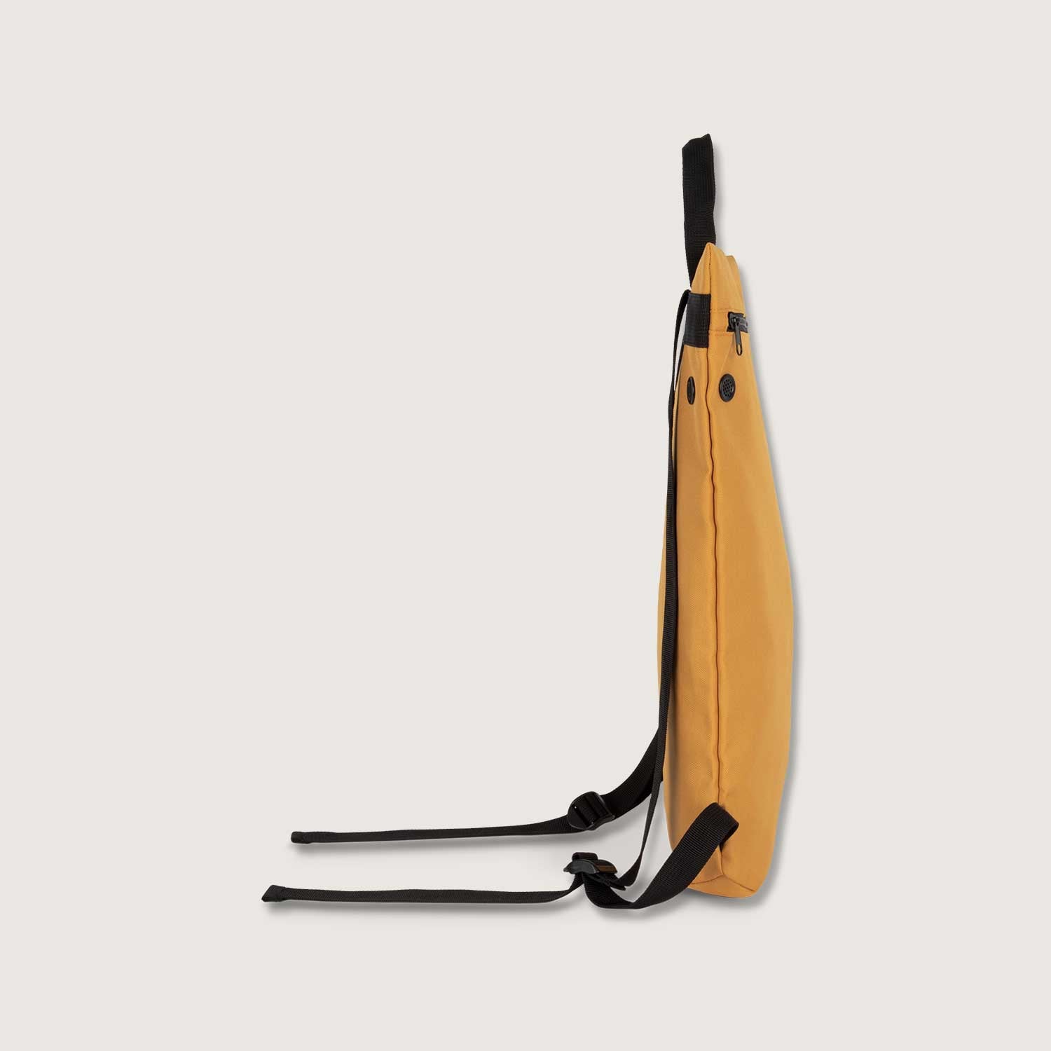 Flacher, recycelter City-Rucksack