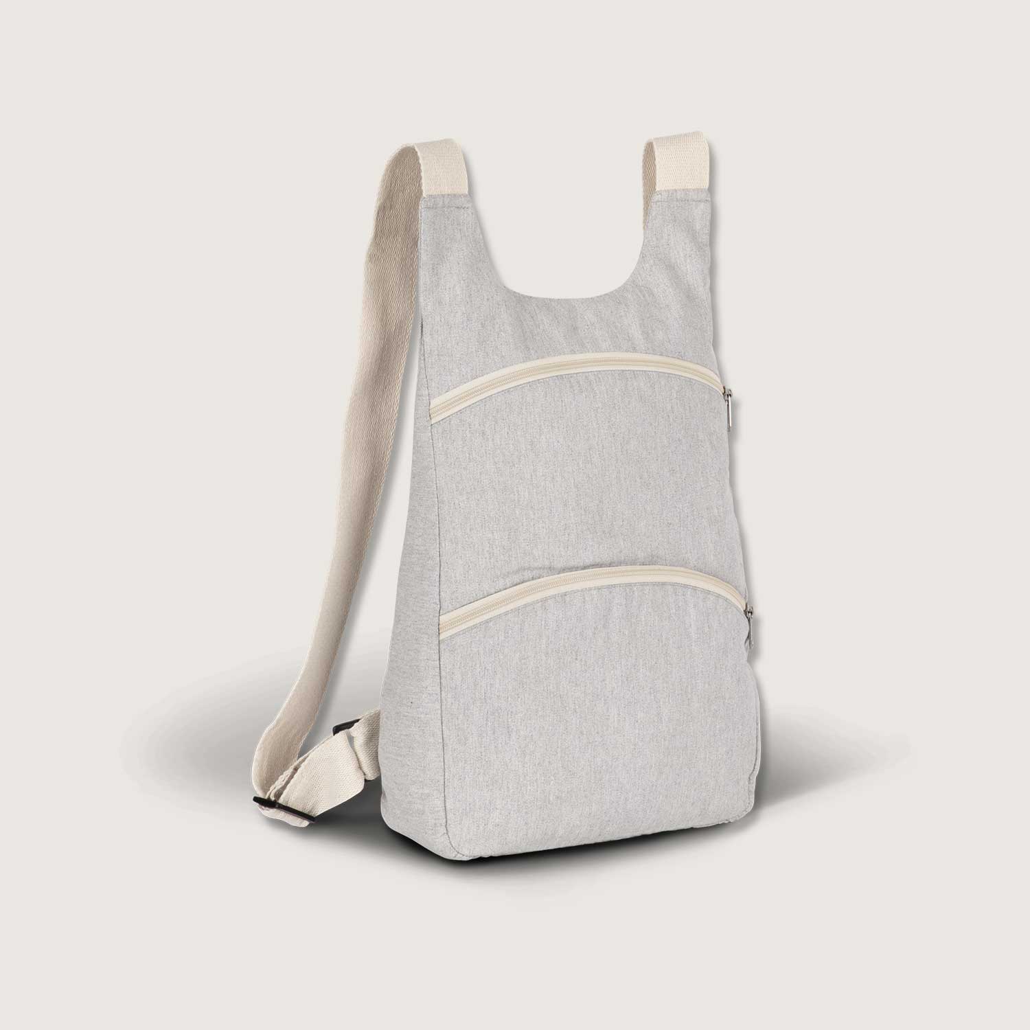 Recycelter Rucksack mit Anti-Diebstahlschutz-Tasche auf der Rückseite