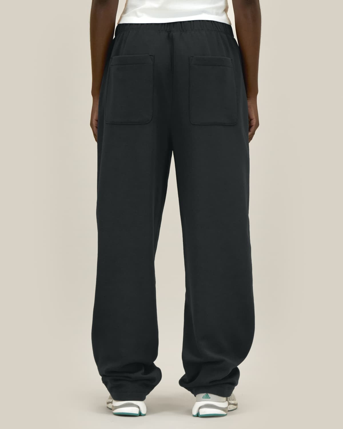 Unisex Jogginghose Schwarz – Rückansicht