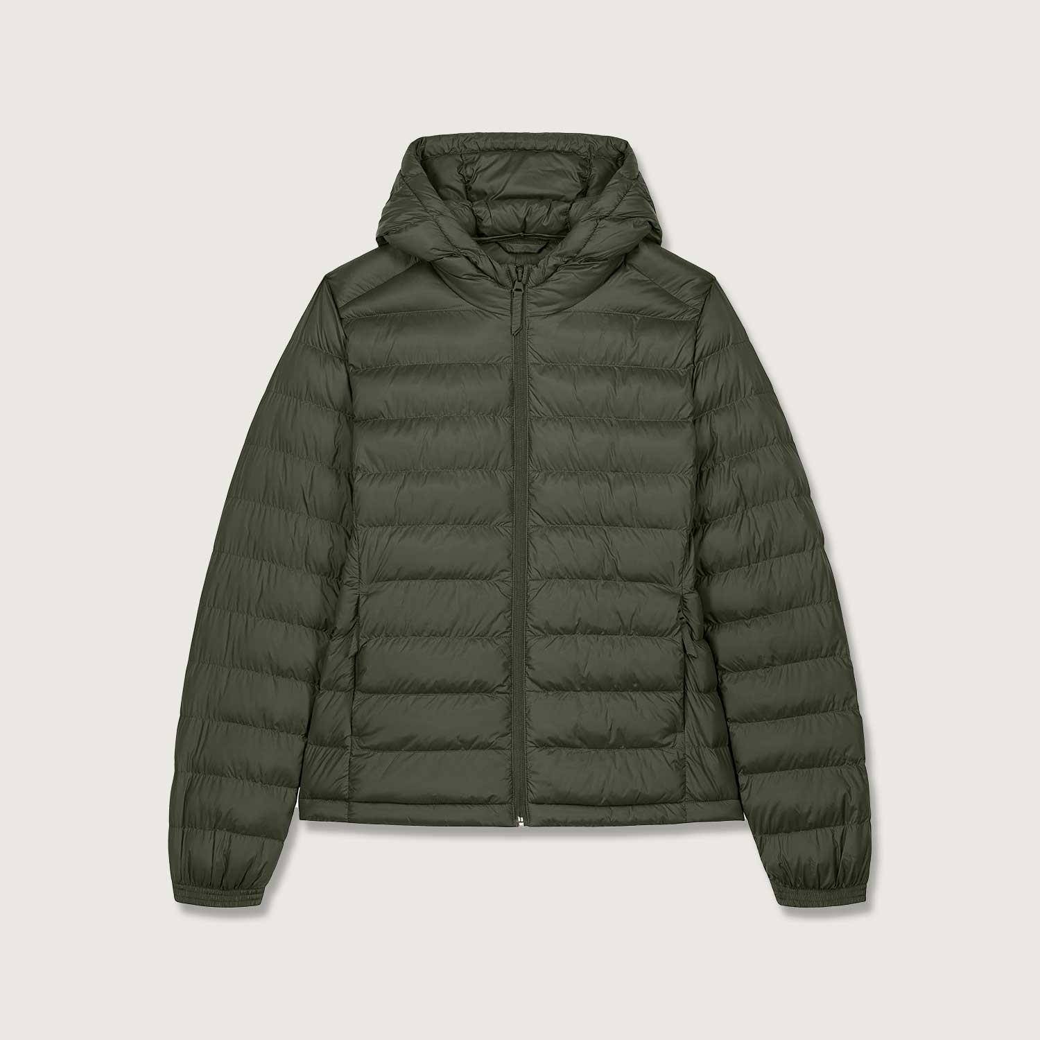 Wattierte Damen-Jacke mit Kaptze– leicht, stylisch & nachhaltig