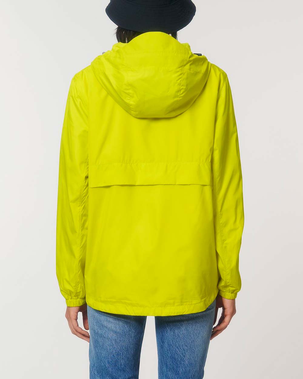 nachhaltige-ueberzieh-regenjacke-recycelt-lime_flash_10