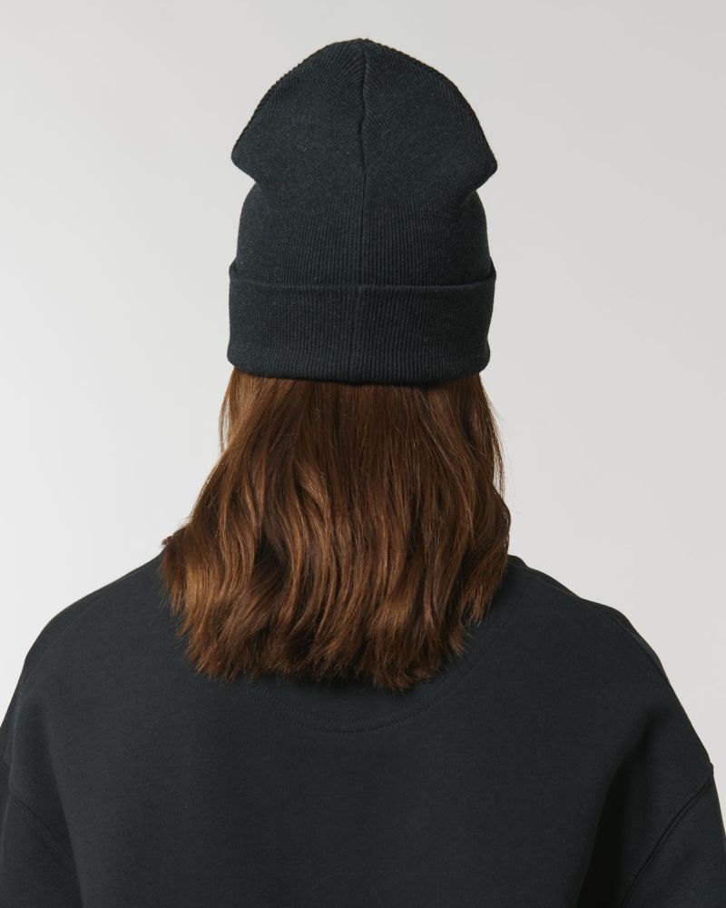 beanie-bio-baumwolle-recyeltes-pet_Rib-Beanie_Black_Studio_Back_Main_5