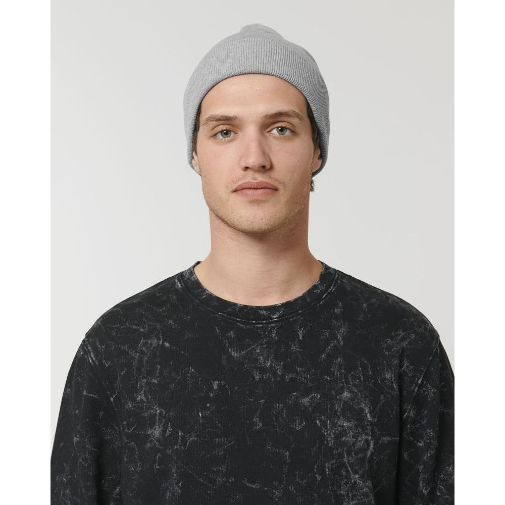 beanie-bio-baumwolle-recyeltes-pet_Rib-Beanie_Heather-Grey_Studio_Front_Main_1