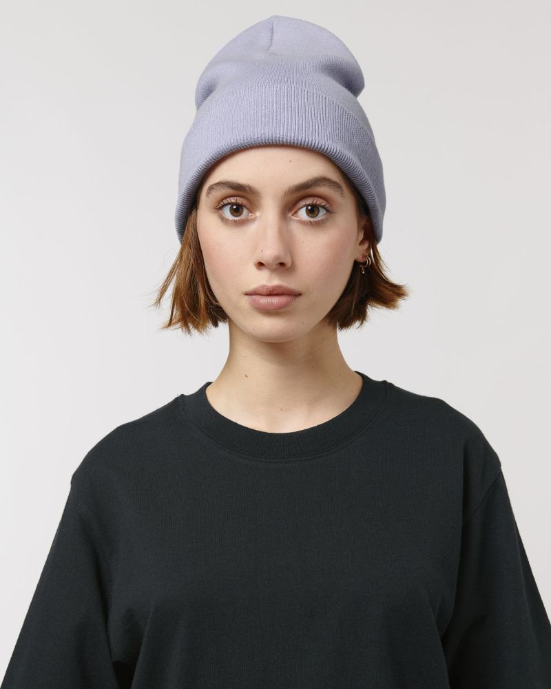 beanie-bio-baumwolle-recyeltes-pet_Rib-Beanie_Lavender_Studio_Front_Main_5