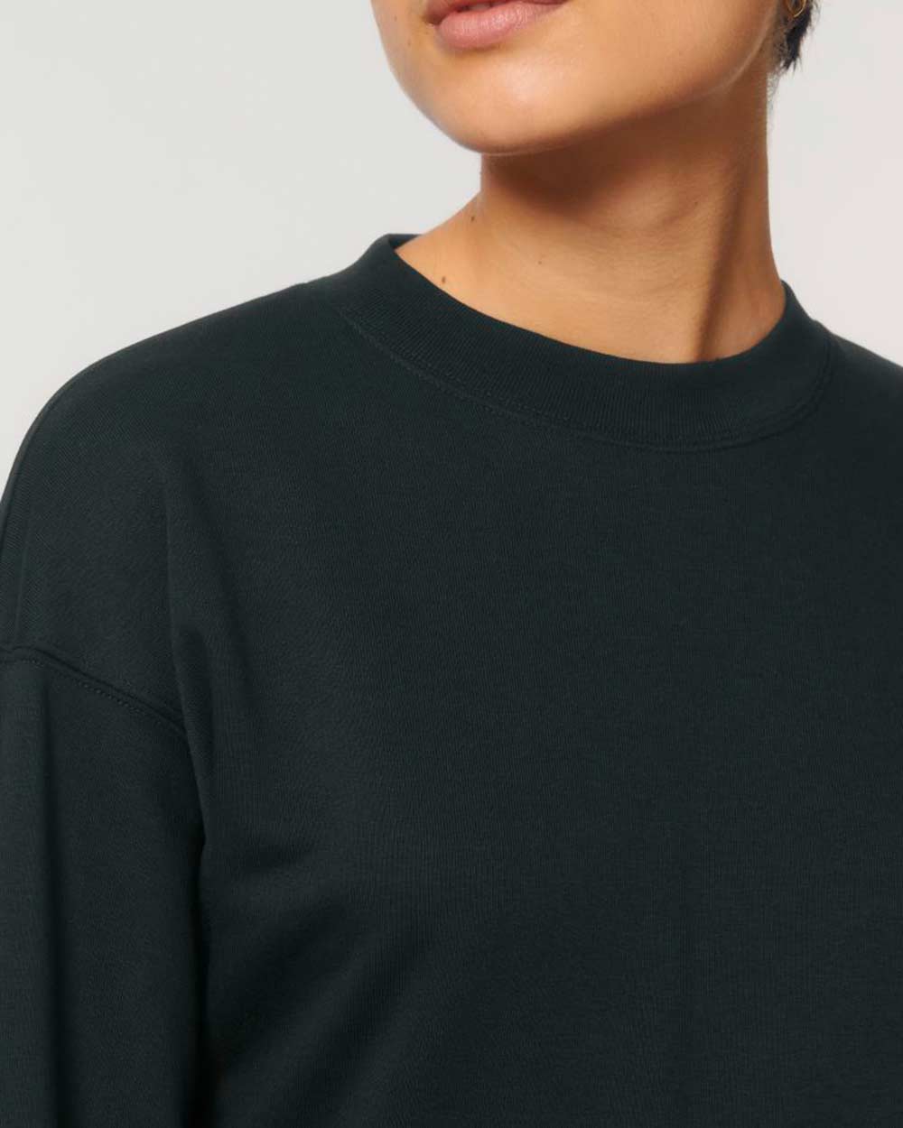 bio-damen-sweatshirt_fair_nachhaltig_black_02