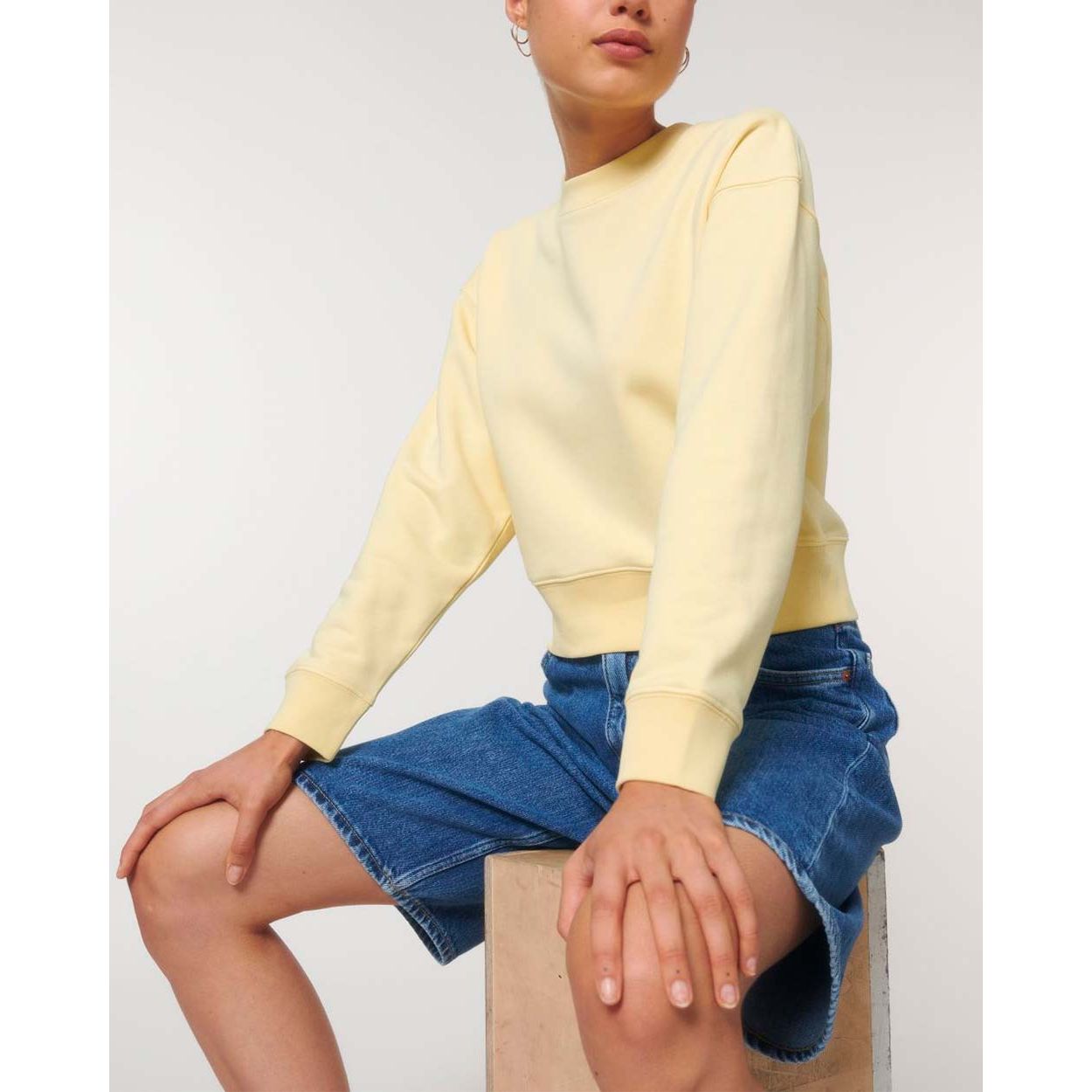 bio-damen-sweatshirt_fair_nachhaltig_butter_01