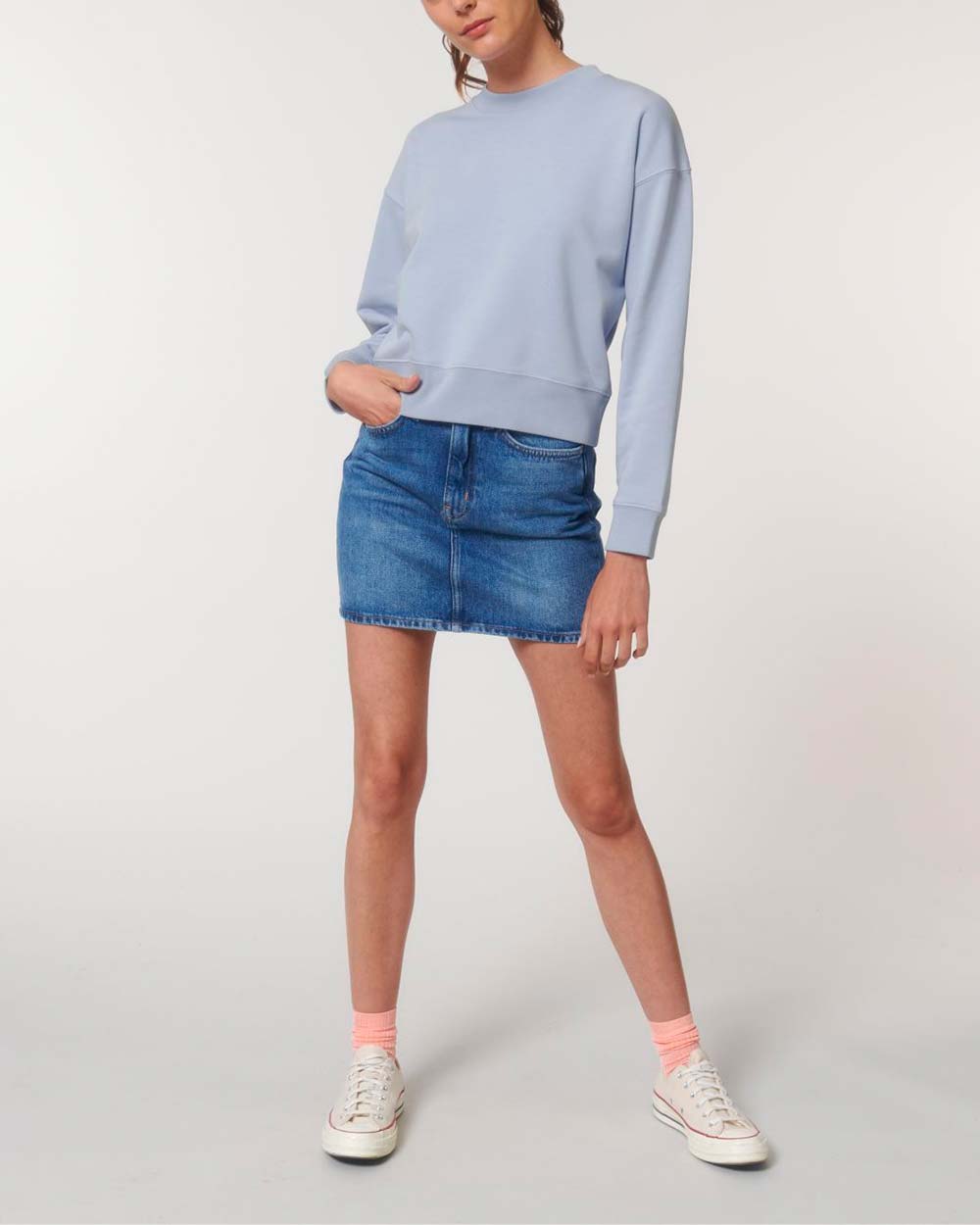 bio-damen-sweatshirt_fair_nachhaltig_serene_blue_01