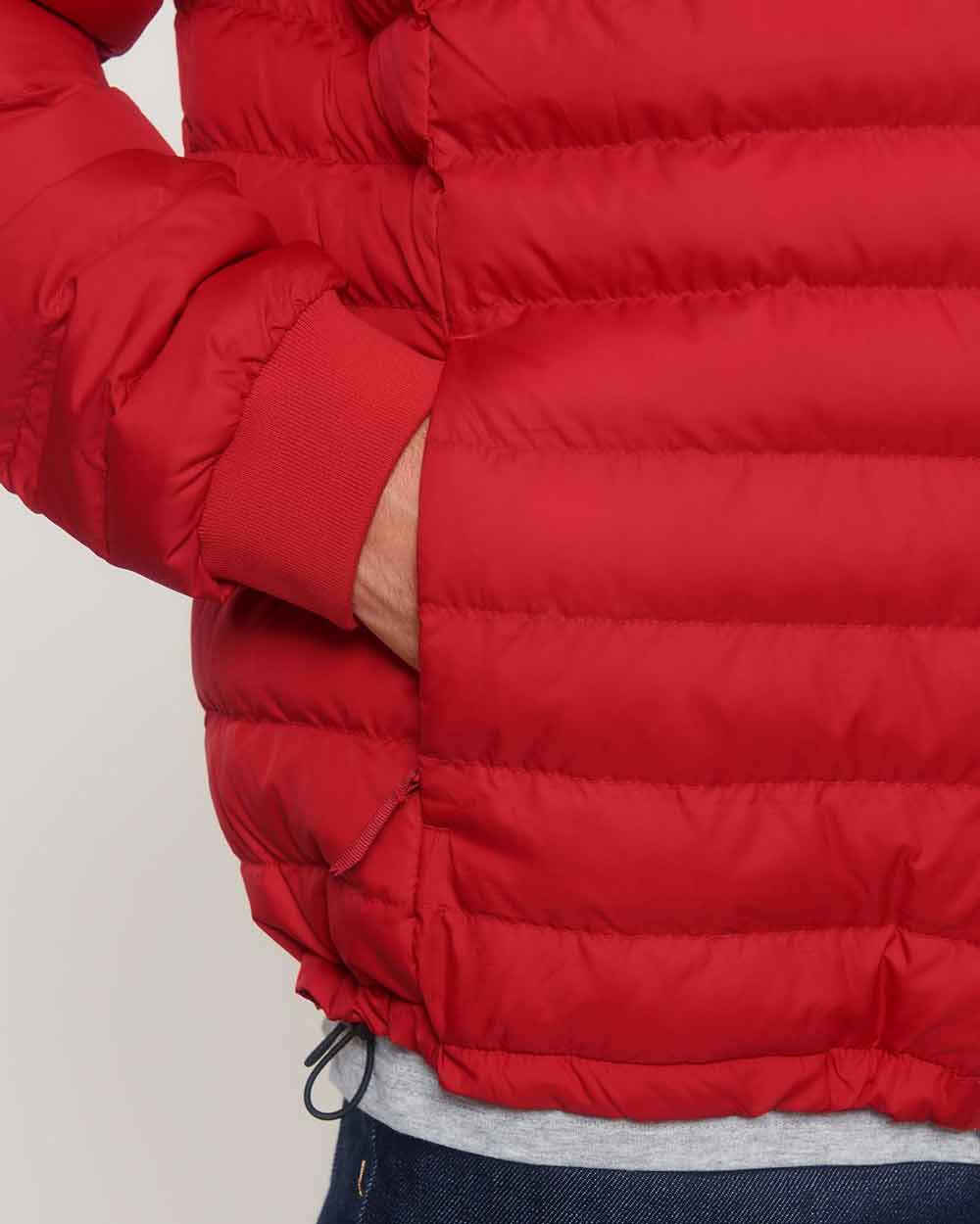 nachhaltige-herren-steppjacke-recycelt_red_05