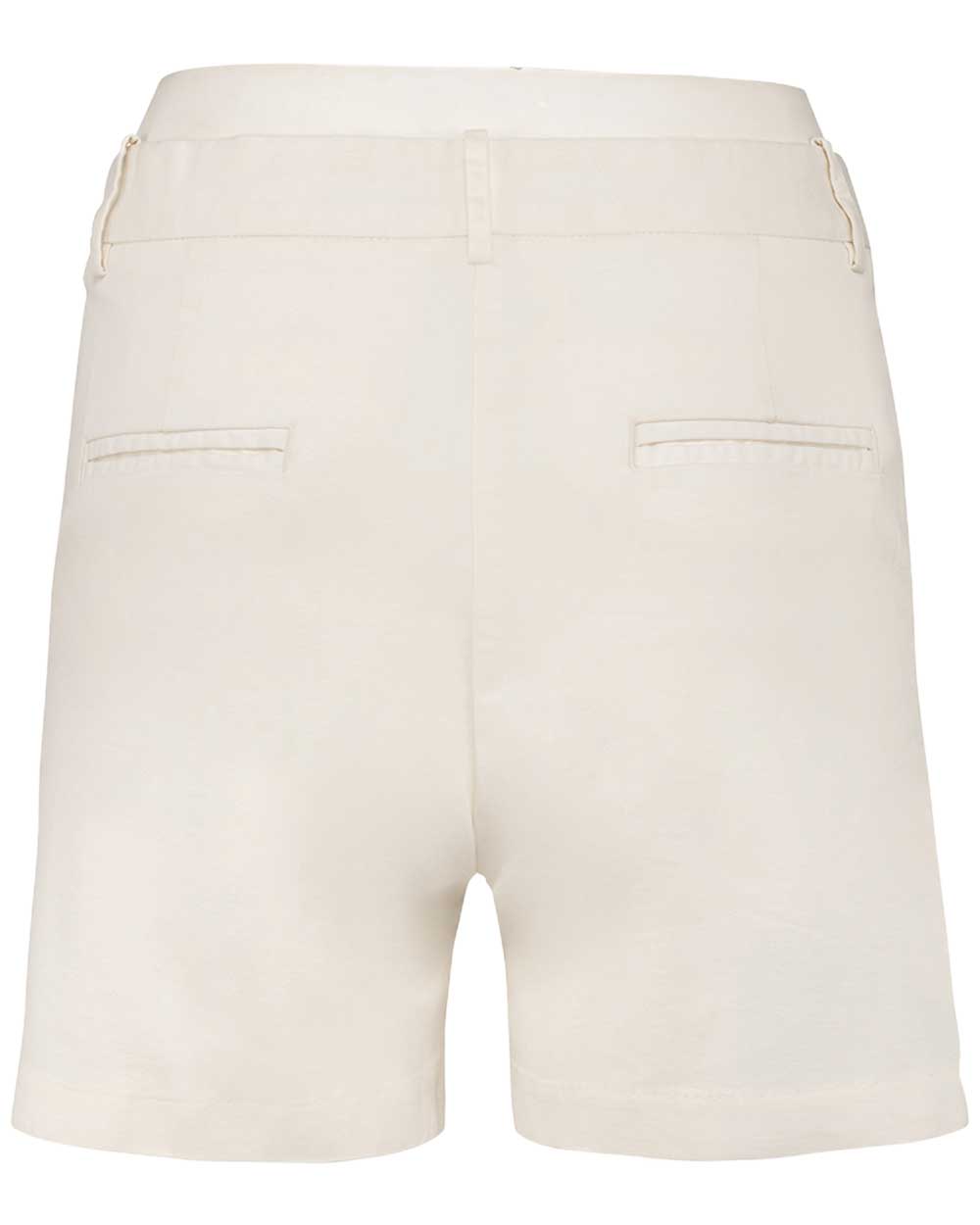 damen-bermudashort-nachhaltig-weiss_03