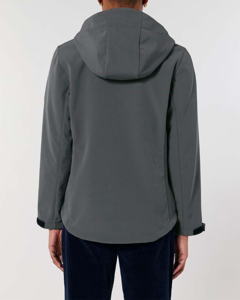 damen-softshell-kapuzenjacke-recycelt-anthrazit_07