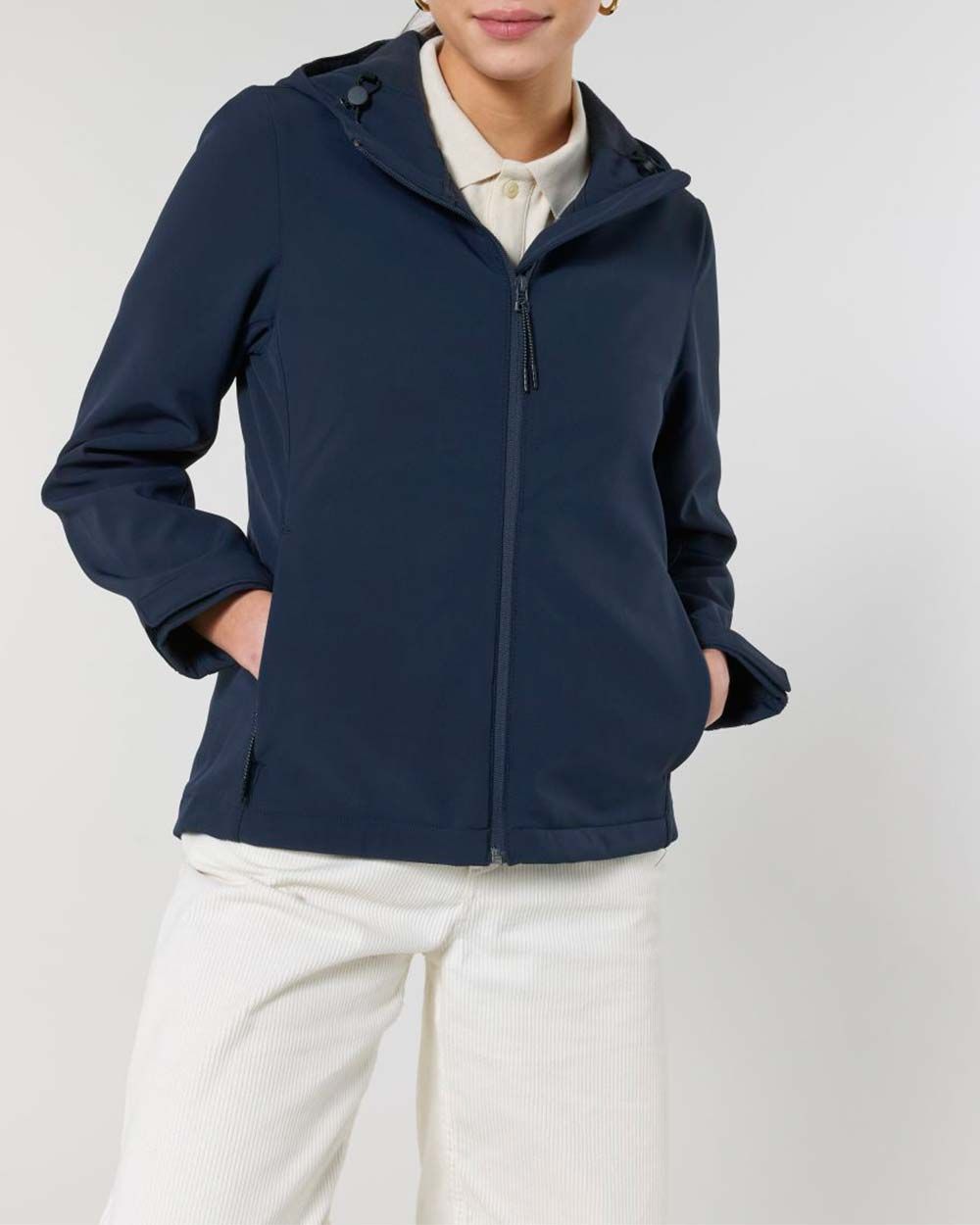 damen-softshell-kapuzenjacke-recycelt-navy_01