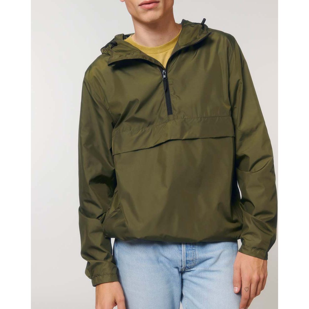nachhaltige-ueberzieh-regenjacke-recycelt-british_khaki_01