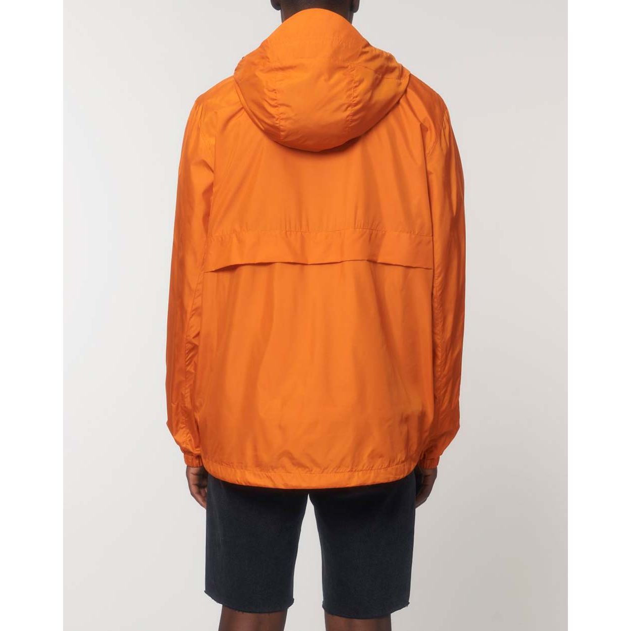 nachhaltige-ueberzieh-regenjacke-recycelt-flame_orange_11